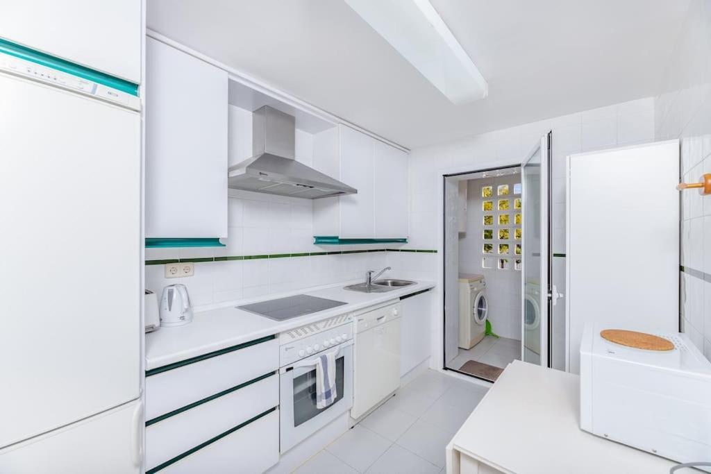 Great 3 Bedroom Dama De Noche Rdr363 Apartment *